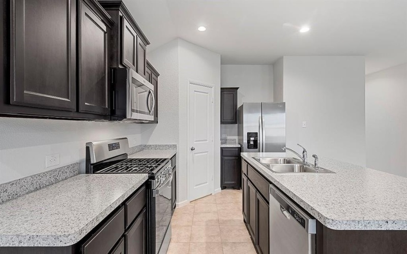 8121 BELTMILL Parkway, Fort Worth, TX 76131, 3 Bedrooms Bedrooms, ,2 BathroomsBathrooms,Residential,For Sale,8121 BELTMILL Parkway,20478389