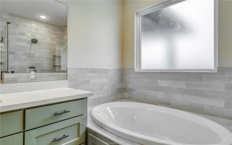 6038 County Road 110, Iola, TX 77861, 3 Bedrooms Bedrooms, ,2 BathroomsBathrooms,Residential,For Sale,6038 County Road 110,0,26001093