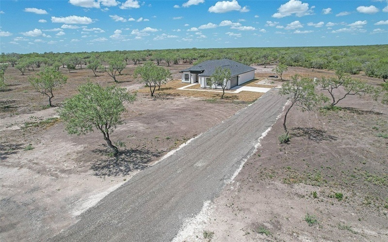 6081 US Highway 359, Alice, TX 78332, 4 Habitaciones Habitaciones , ,2 BañosBaños,Residential,En Venta,6081 US Highway 359,0,470727