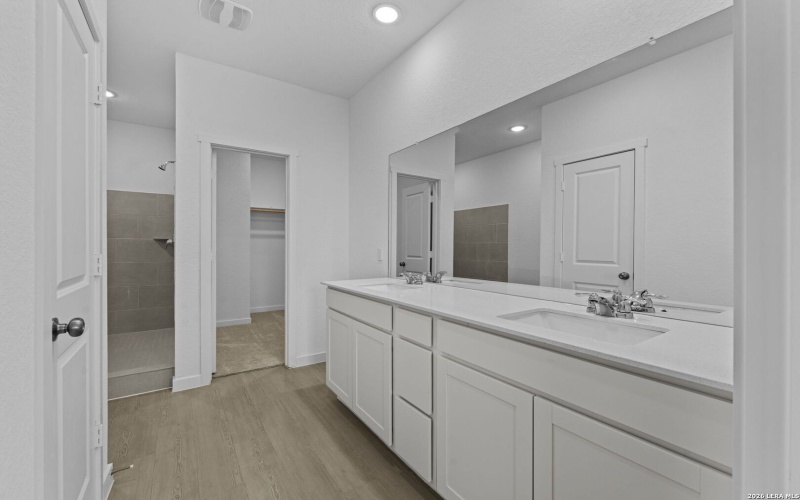 4987 Mission Tejas Road, Marion, TX 78124, 4 Habitaciones Habitaciones , ,3 BañosBaños,Residential,En Venta,4987 Mission Tejas Road,0,1937268