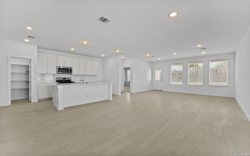 2295 Fort Davis Pass, Marion, TX 78124, 4 Bedrooms Bedrooms, ,3 BathroomsBathrooms,Residential,For Sale,2295 Fort Davis Pass,0,1937277