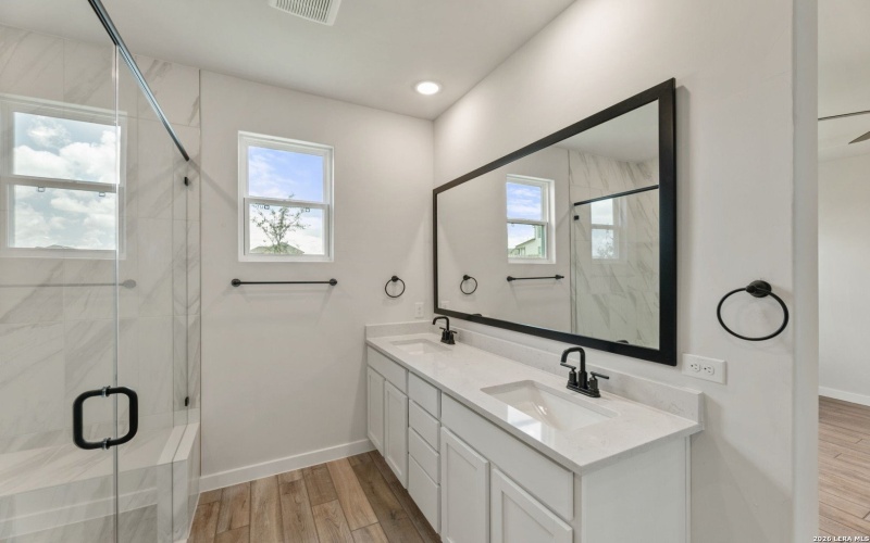 743 Langston, New Braunfels, TX 78130, 3 Habitaciones Habitaciones , ,2 BañosBaños,Residential,En Venta,743 Langston,0,1936470