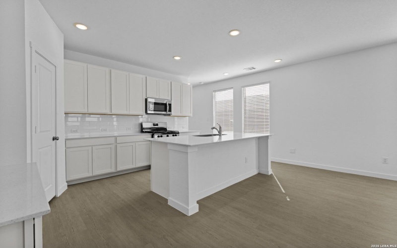 439 Kayden Ct, Marion, TX 78109, 4 Bedrooms Bedrooms, ,3 BathroomsBathrooms,Residential,For Sale,439 Kayden Ct,0,1937263