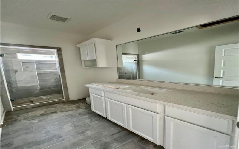 1817 Monaco Drive unit: 2 #2, San Juan, TX 78589, 2 Habitaciones Habitaciones , ,2 BañosBaños,Residential,En Venta,1817 Monaco Drive unit: 2,0,471861
