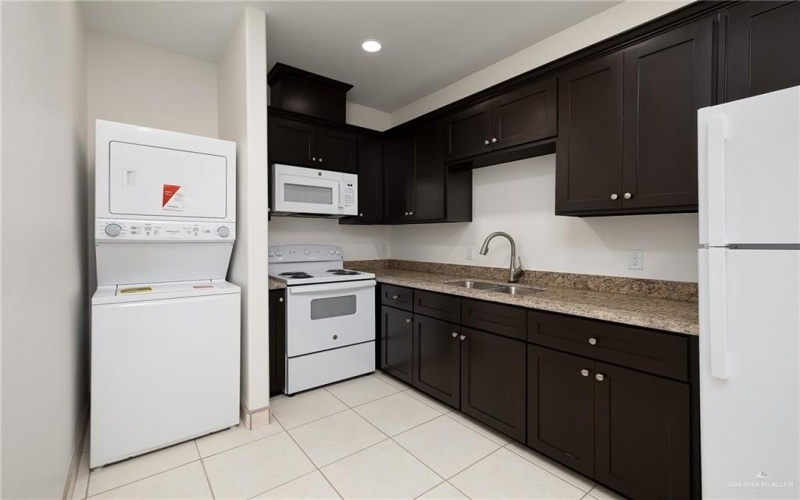 2225 S Valley Circle unit: B #B, La Feria, TX 78559, 3 Bedrooms Bedrooms, ,2 BathroomsBathrooms,Residential,For Sale,2225 S Valley Circle unit: B,0,473656