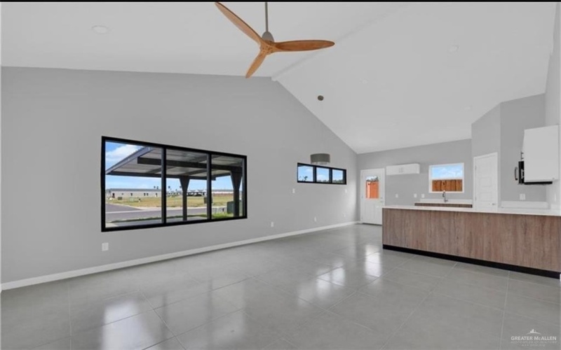 612 Oriole Road unit: 3 #3, Weslaco, TX 78596, 2 Bedrooms Bedrooms, ,2 BathroomsBathrooms,Residential,For Sale,612 Oriole Road unit: 3,0,481680