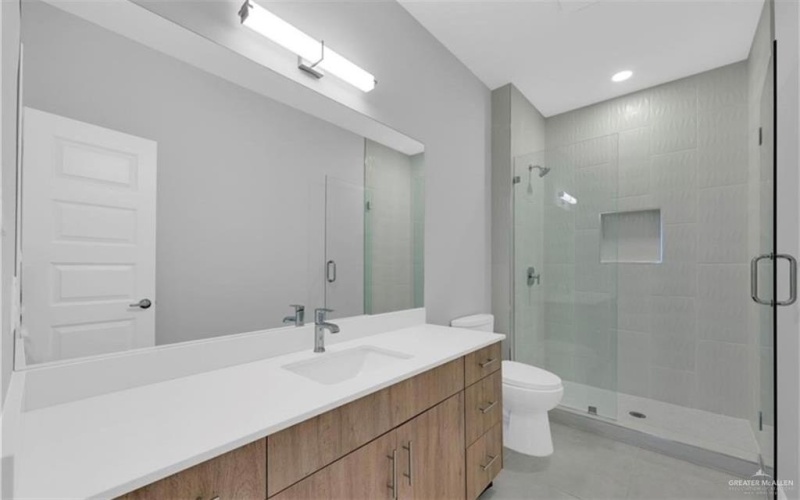 612 Oriole Road unit: 3 #3, Weslaco, TX 78596, 2 Bedrooms Bedrooms, ,2 BathroomsBathrooms,Residential,For Sale,612 Oriole Road unit: 3,0,481680