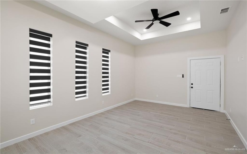 5705 Notre Dame Avenue unit: 2 #2, McAllen, TX 78504, 3 Bedrooms Bedrooms, ,2 BathroomsBathrooms,Residential,For Sale,5705 Notre Dame Avenue unit: 2,0,482531