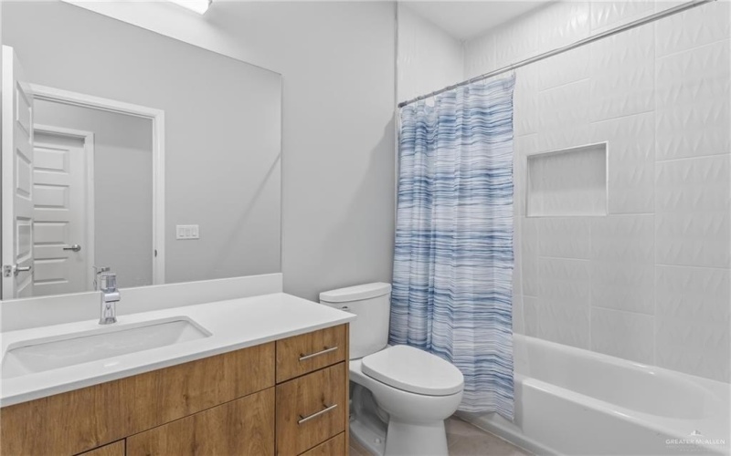 2612 Mockingbird Road unit: 3 #3, Weslaco, TX 78596, 3 Bedrooms Bedrooms, ,2 BathroomsBathrooms,Residential,For Sale,2612 Mockingbird Road unit: 3,0,484449