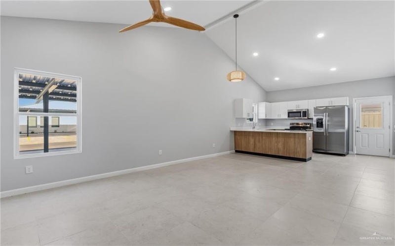 2612 Mockingbird Road unit: 4 #4, Weslaco, TX 78596, 3 Habitaciones Habitaciones , ,2 BañosBaños,Residential,En Venta,2612 Mockingbird Road unit: 4,0,484450