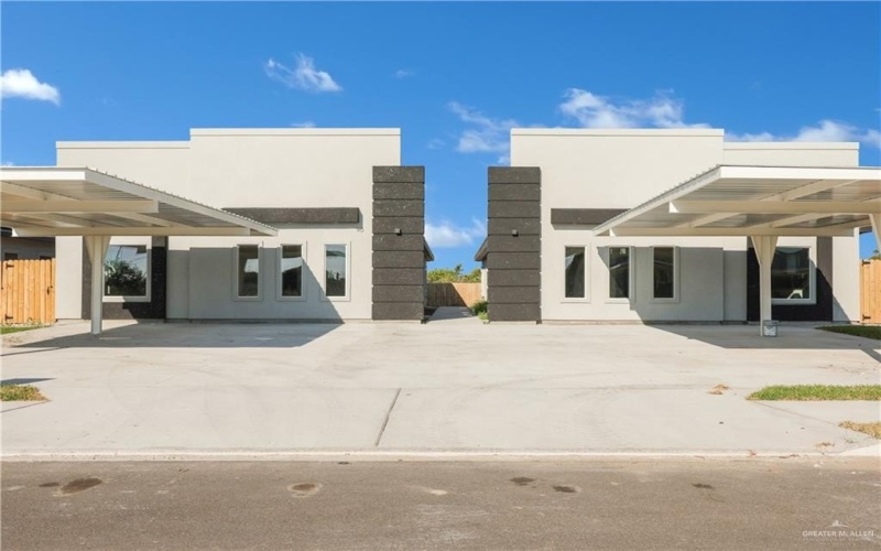 913 13th Street unit: 2 #2, Alamo, TX 78589, 2 Bedrooms Bedrooms, ,2 BathroomsBathrooms,Residential,For Sale,913 13th Street unit: 2,0,486140