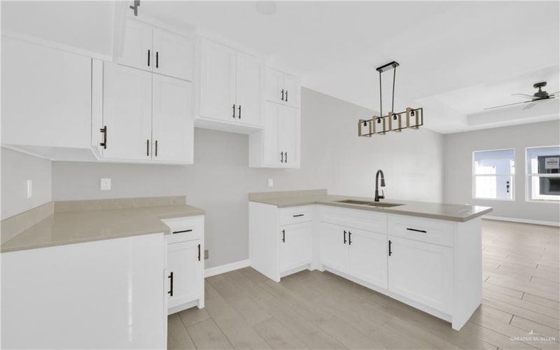 913 13th Street unit: 3 #3, Alamo, TX 78589, 3 Habitaciones Habitaciones , ,2 BañosBaños,Residential,En Venta,913 13th Street unit: 3,0,486141