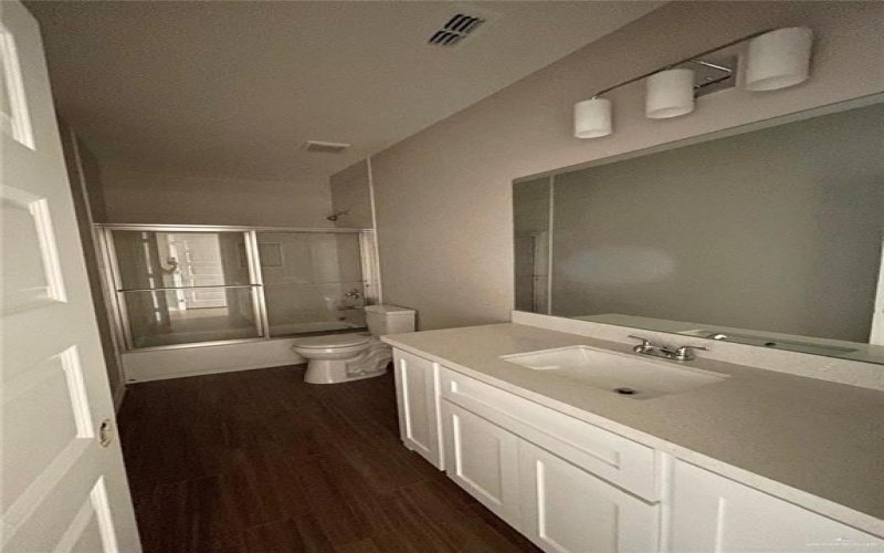 509 Sparrow Road unit: 3 #3, Weslaco, TX 78596, 3 Habitaciones Habitaciones , ,2 BañosBaños,Residential,En Venta,509 Sparrow Road unit: 3,0,487876