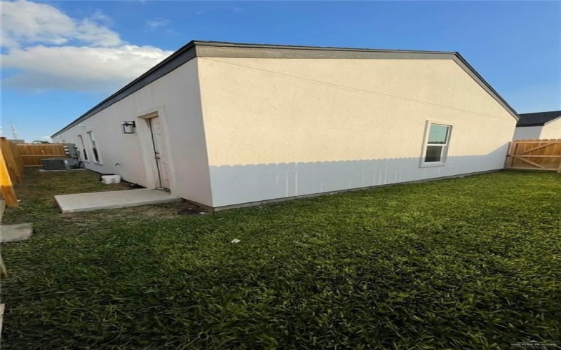 509 Sparrow Road unit: 3 #3, Weslaco, TX 78596, 3 Habitaciones Habitaciones , ,2 BañosBaños,Residential,En Venta,509 Sparrow Road unit: 3,0,487876