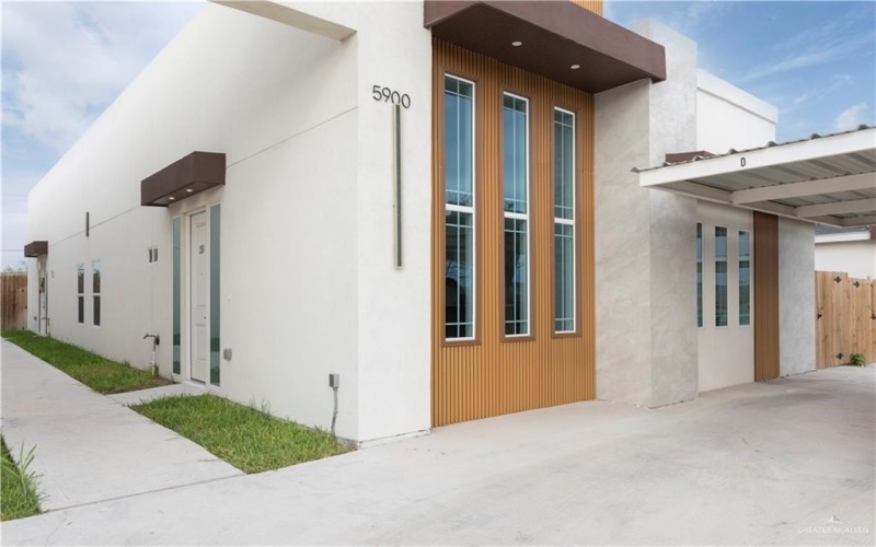 5900 Providence Avenue unit: C #C, McAllen, TX 78504, 2 Bedrooms Bedrooms, ,2 BathroomsBathrooms,Residential,For Sale,5900 Providence Avenue unit: C,0,488516