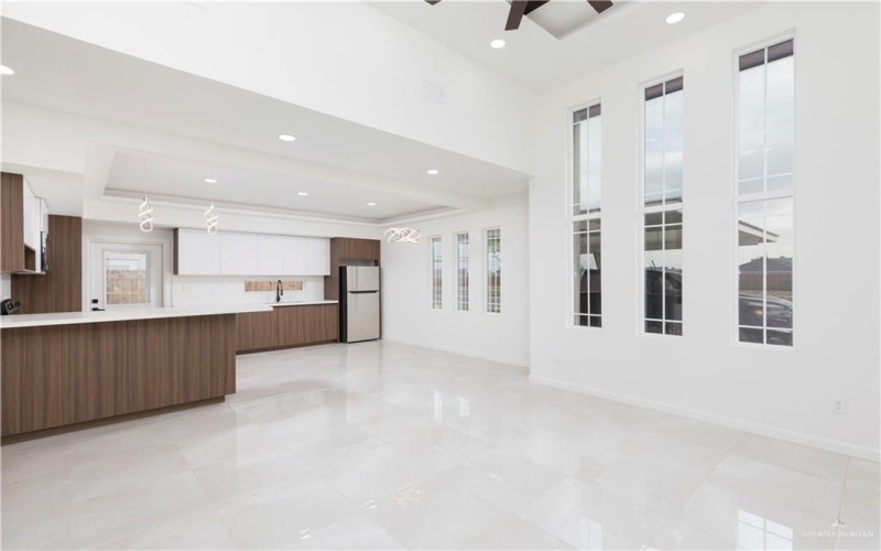 5900 Providence Avenue unit: C #C, McAllen, TX 78504, 2 Bedrooms Bedrooms, ,2 BathroomsBathrooms,Residential,For Sale,5900 Providence Avenue unit: C,0,488516