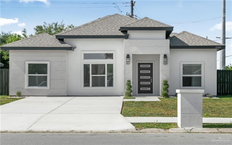 2705 Torreon Street, Hidalgo, TX 78504, 4 Bedrooms Bedrooms, ,2 BathroomsBathrooms,Residential,For Sale,2705 Torreon Street,0,488941