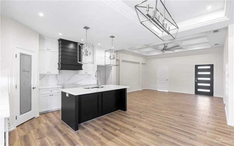 2705 Torreon Street, Hidalgo, TX 78504, 4 Bedrooms Bedrooms, ,2 BathroomsBathrooms,Residential,For Sale,2705 Torreon Street,0,488941