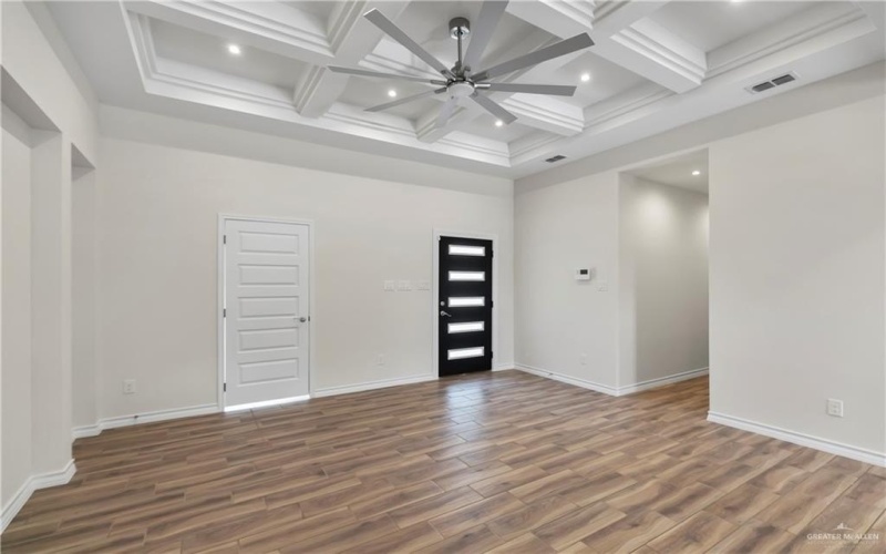 2705 Torreon Street, Hidalgo, TX 78504, 4 Bedrooms Bedrooms, ,2 BathroomsBathrooms,Residential,For Sale,2705 Torreon Street,0,488941