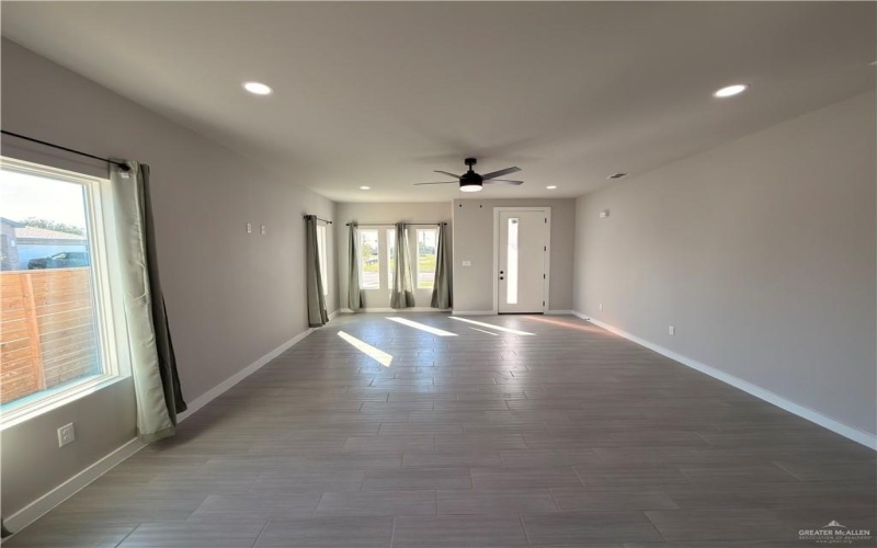 3513 E Barkley Street, Edinburg, TX 78542, 4 Bedrooms Bedrooms, ,2 BathroomsBathrooms,Residential,For Sale,3513 E Barkley Street,0,490760