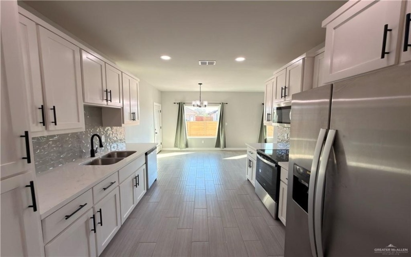 3513 E Barkley Street, Edinburg, TX 78542, 4 Bedrooms Bedrooms, ,2 BathroomsBathrooms,Residential,For Sale,3513 E Barkley Street,0,490760