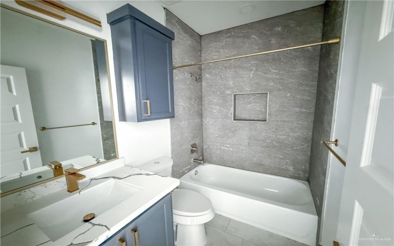 2104 Cassandra Street unit: 3 #3, Mission, TX 78572, 2 Habitaciones Habitaciones , ,2 BañosBaños,Residential,En Venta,2104 Cassandra Street unit: 3,0,490956