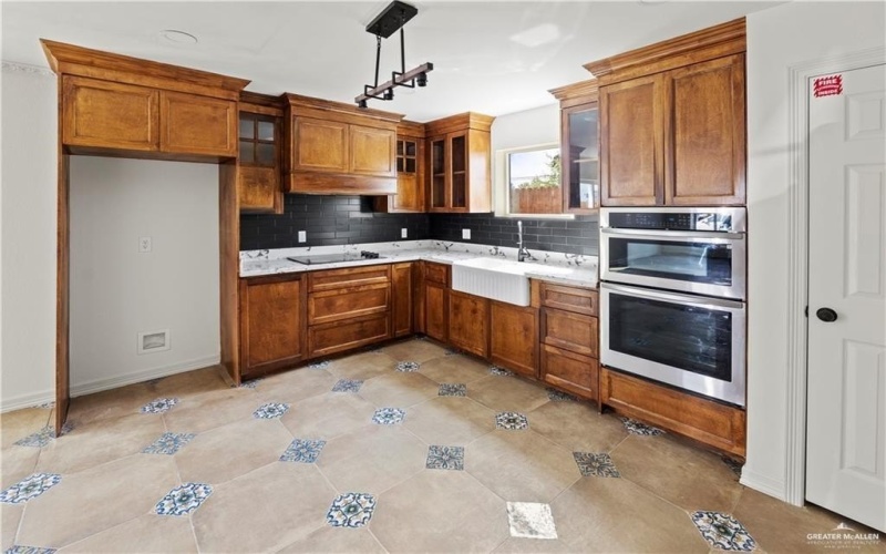 1412 E Karen Drive unit: A #A, Alton, TX 78573, 2 Bedrooms Bedrooms, ,2 BathroomsBathrooms,Residential,For Sale,1412 E Karen Drive unit: A,0,491032