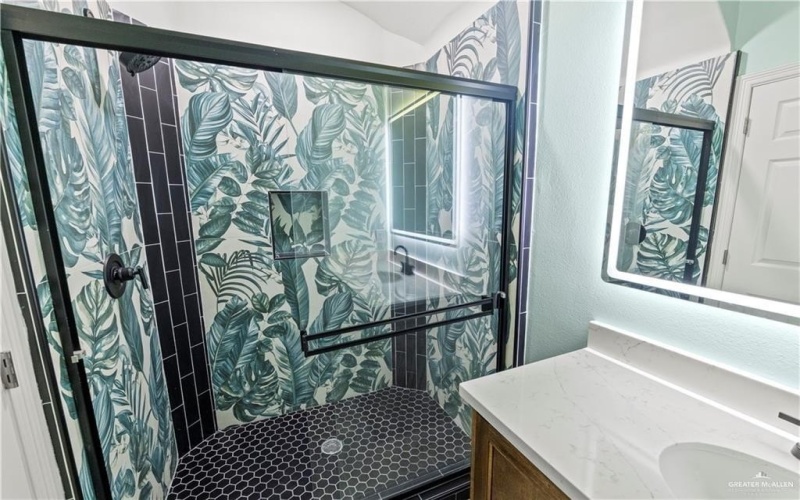 1401 E Karen Drive unit: B #B, Alton, TX 78573, 2 Habitaciones Habitaciones , ,2 BañosBaños,Residential,En Venta,1401 E Karen Drive unit: B,0,491152