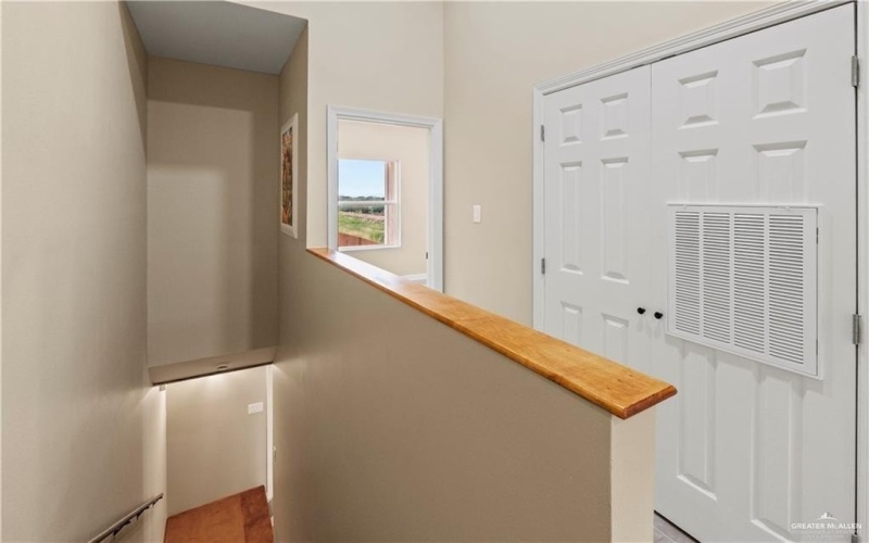 1405 E Karen Drive unit: A #A, Alton, TX 78573, 2 Habitaciones Habitaciones , ,2 BañosBaños,Residential,En Venta,1405 E Karen Drive unit: A,0,491153