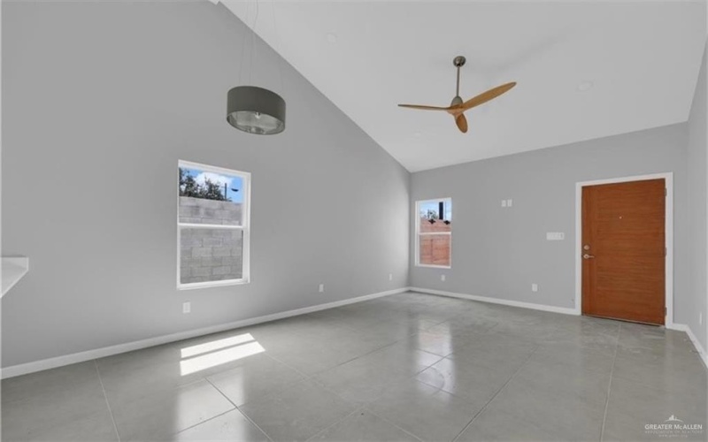 612 Oriole Road unit: 1 #1, Weslaco, TX 78596, 2 Habitaciones Habitaciones , ,2 BañosBaños,Residential,En Venta,612 Oriole Road unit: 1,0,491472