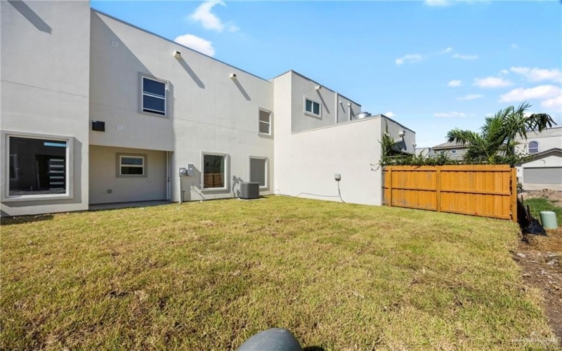 2203 Dorado Drive, Mission, TX 78573, 3 Bedrooms Bedrooms, ,2 BathroomsBathrooms,Residential,For Sale,2203 Dorado Drive,0,491548