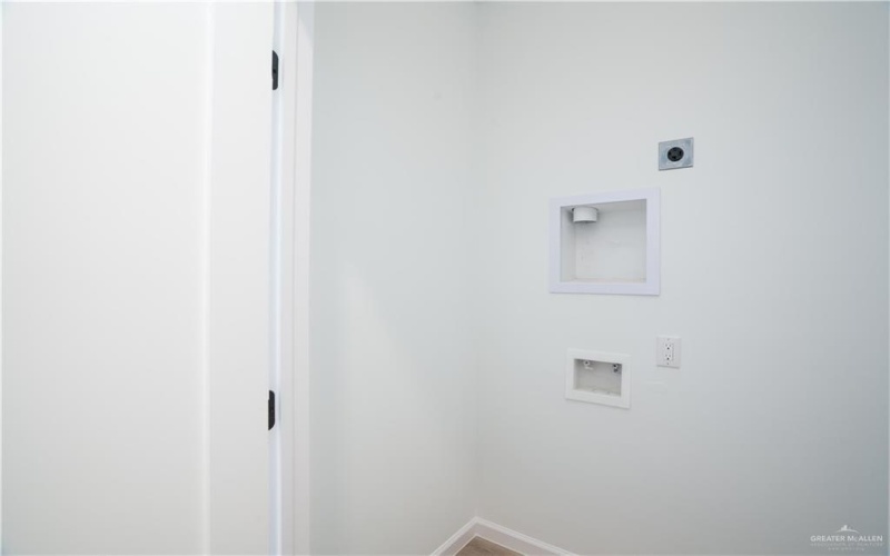 3508 Hidalgo Circle unit: A #A, Brownsville, TX 78520, 2 Habitaciones Habitaciones , ,2 BañosBaños,Residential,En Venta,3508 Hidalgo Circle unit: A,0,492045