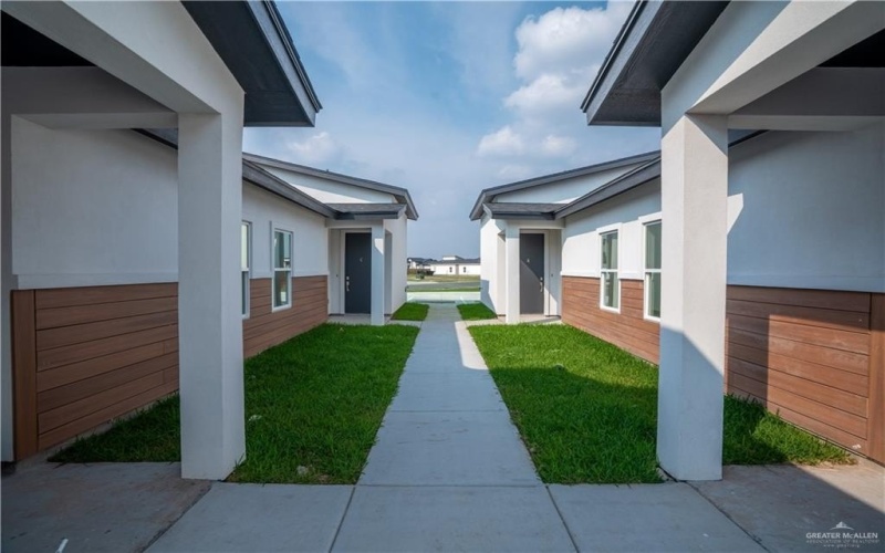 3508 Hidalgo Circle unit: A #A, Brownsville, TX 78520, 2 Habitaciones Habitaciones , ,2 BañosBaños,Residential,En Venta,3508 Hidalgo Circle unit: A,0,492045