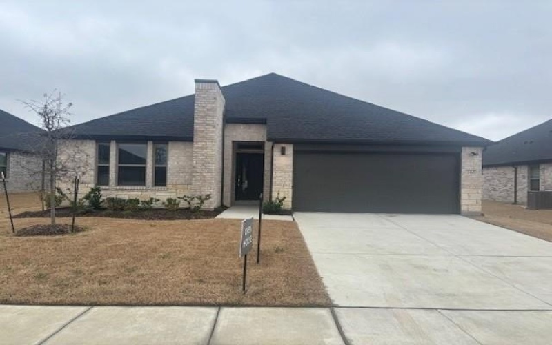 165 Arcane Street, Greenville, TX 75402, 3 Habitaciones Habitaciones , ,2 BañosBaños,Residential,En Venta,165 Arcane Street,20492526