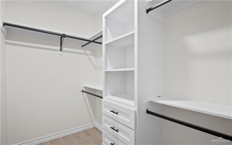 2010 Charity Circle, La Feria, TX 78559, 4 Habitaciones Habitaciones , ,2 BañosBaños,Residential,En Venta,2010 Charity Circle,0,493471