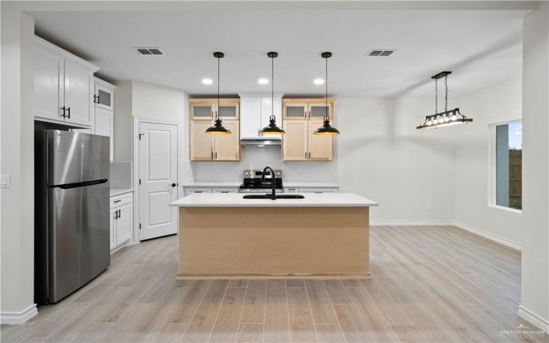 2010 Charity Circle, La Feria, TX 78559, 4 Habitaciones Habitaciones , ,2 BañosBaños,Residential,En Venta,2010 Charity Circle,0,493471