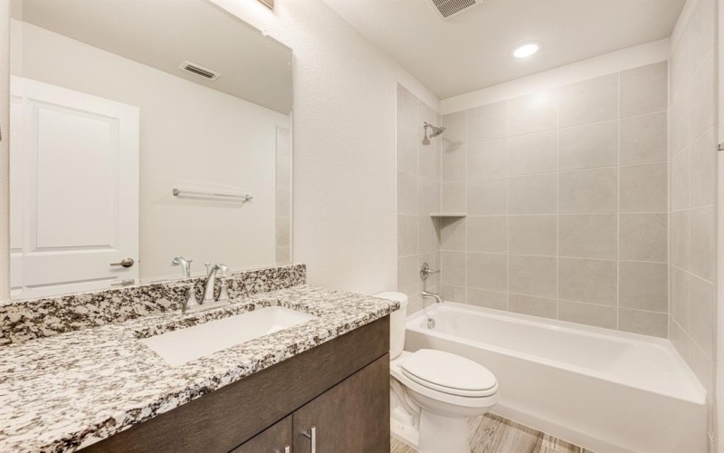 155 Wild Oak Glen, Lavon, TX 75166, 4 Bedrooms Bedrooms, ,3 BathroomsBathrooms,Residential,For Sale,155 Wild Oak Glen,0,20974821