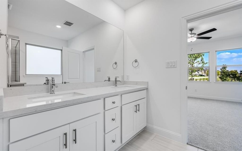 128 North Sky Drive, Celina, TX 75009, 3 Bedrooms Bedrooms, ,2 BathroomsBathrooms,Residential,For Sale,128 North Sky Drive,0,21028981