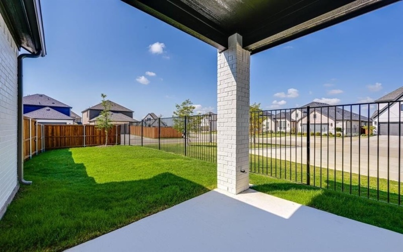 128 North Sky Drive, Celina, TX 75009, 3 Bedrooms Bedrooms, ,2 BathroomsBathrooms,Residential,For Sale,128 North Sky Drive,0,21028981