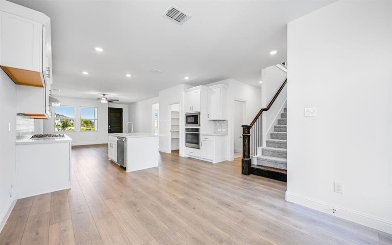 128 North Sky Drive, Celina, TX 75009, 3 Bedrooms Bedrooms, ,2 BathroomsBathrooms,Residential,For Sale,128 North Sky Drive,0,21028981