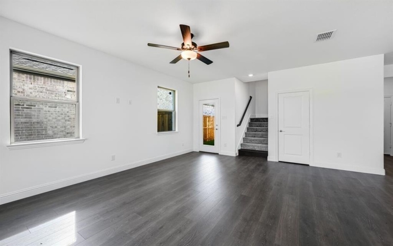 116 North Sky Drive, Celina, TX 75009, 3 Bedrooms Bedrooms, ,2 BathroomsBathrooms,Residential,For Sale,116 North Sky Drive,0,21029397