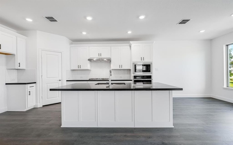 116 North Sky Drive, Celina, TX 75009, 3 Bedrooms Bedrooms, ,2 BathroomsBathrooms,Residential,For Sale,116 North Sky Drive,0,21029397