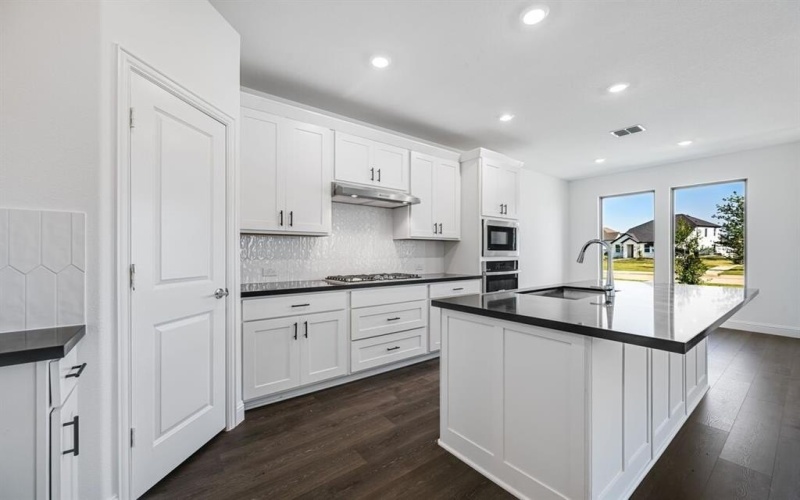 116 North Sky Drive, Celina, TX 75009, 3 Bedrooms Bedrooms, ,2 BathroomsBathrooms,Residential,For Sale,116 North Sky Drive,0,21029397