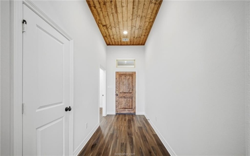 105 Court-Side Drive, Snook, TX 77878, 4 Habitaciones Habitaciones , ,2 BañosBaños,Residential,En Venta,105 Court-Side Drive,0,26001094