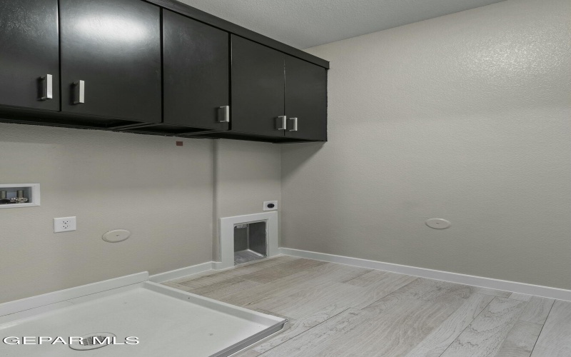 777 Lemington Street, El Paso, TX 79928, 5 Habitaciones Habitaciones , ,3 BañosBaños,Residential,En Venta,777 Lemington Street,0,913318