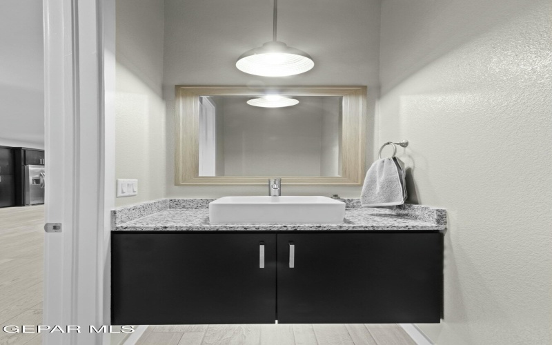 777 Lemington Street, El Paso, TX 79928, 5 Habitaciones Habitaciones , ,3 BañosBaños,Residential,En Venta,777 Lemington Street,0,913318