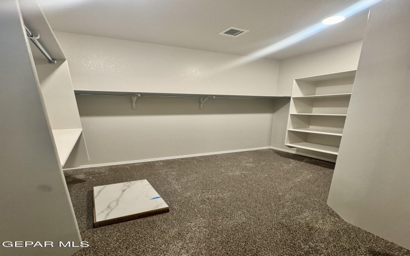 15129 RESOLVE Drive, El Paso, TX 79938, 4 Habitaciones Habitaciones , ,1 BañoBaños,Residential,En Venta,15129 RESOLVE Drive,0,937400