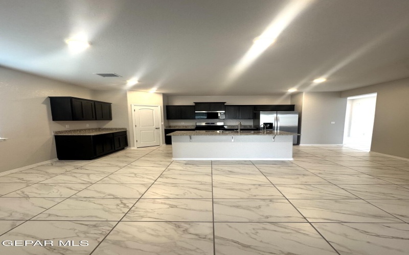 15129 RESOLVE Drive, El Paso, TX 79938, 4 Habitaciones Habitaciones , ,1 BañoBaños,Residential,En Venta,15129 RESOLVE Drive,0,937400