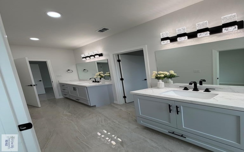 8788 JUPITER ST., BROWNSVILLE, TX 78521, 4 Bedrooms Bedrooms, ,3 BathroomsBathrooms,Residential,For Sale,8788 JUPITER ST.,0,29771009