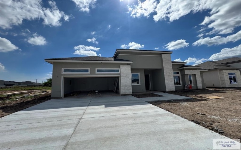 8788 JUPITER ST., BROWNSVILLE, TX 78521, 4 Bedrooms Bedrooms, ,3 BathroomsBathrooms,Residential,For Sale,8788 JUPITER ST.,0,29771009